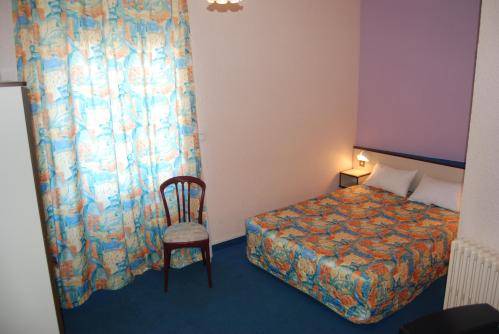 Citotel Jalade : Hotel near Saint-Laurent-de-Lévézou
