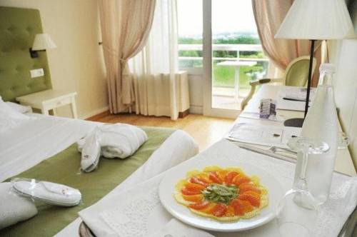 Hôtel Les Dryades Golf & Spa : Hotel near Mouhet