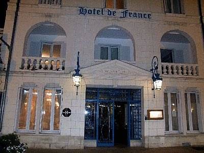 Logis Hôtel De France : Hotel near Indre-et-Loire