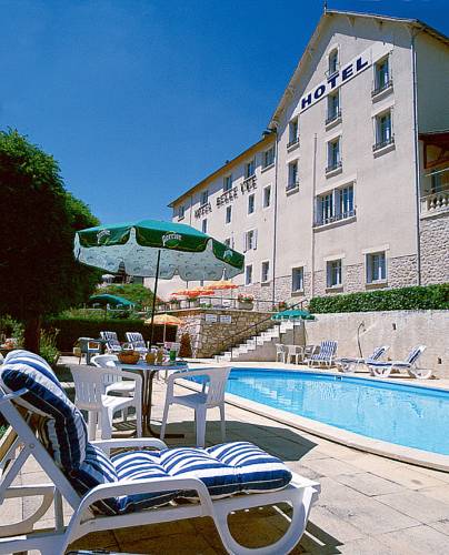 Hotel Belle Vue : Hotel near Orliaguet