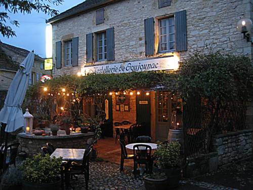Hostellerie De Goujounac : Hotel near Luzech