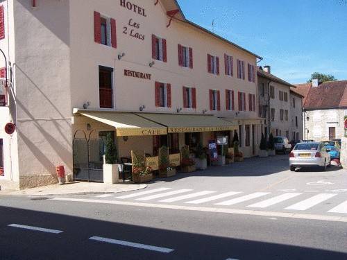 Hotel Les 2 Lacs : Hotel near Cogna