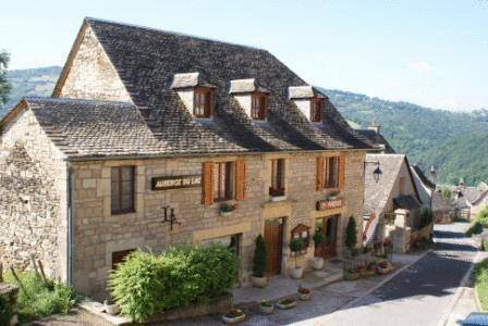 Auberge Du Lac : Hotel near La Canourgue