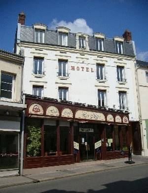 Hôtel Les Calètes : Hotel near Saint-Martin-du-Manoir