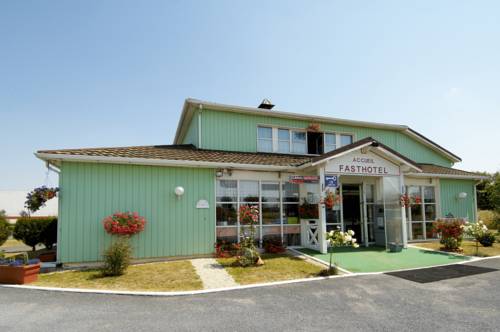 Fasthotel Lesquin : Hotel near Mérignies