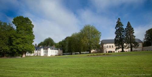Château Saint Just : Hotel near Lormaison