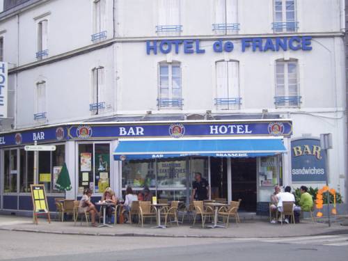 Hôtel de France : Hotel near Nesmy
