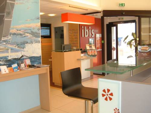Hôtel ibis Brest Centre : Hotel near La Roche-Maurice