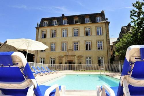 Le Château Ricard : Guest accommodation near La Canourgue