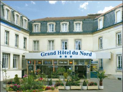 Grand Hôtel Du Nord : Hotel near Mollans