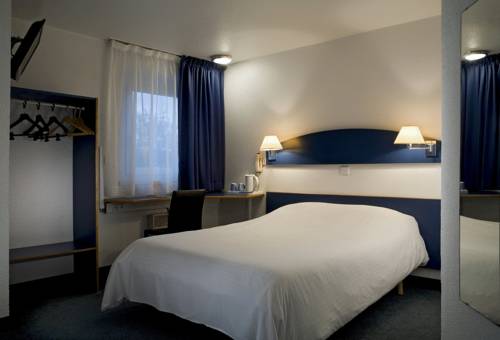 Kyriad Villeneuve d'Ascq : Hotel near Roncq