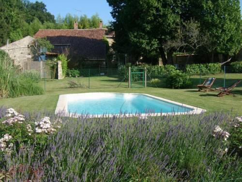 Celtic Inn : Bed and Breakfast near Sainte-Hermine
