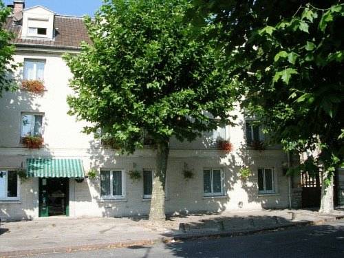 Sainte Croix : Hotel near Les Grandes-Loges