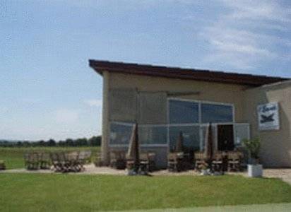 L'Escale : Hotel near Livry-Louvercy