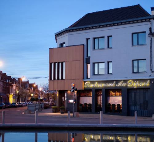 B.Hotel : Hotel near Pas-de-Calais