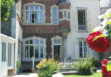 La Demeure de Laclais : Guest accommodation near Saint-Saturnin