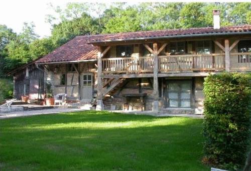 La Ferme de Marie Eugénie : Guest accommodation near Flacey-en-Bresse