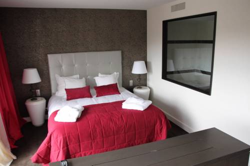 Hotel Des Trois Couronnes : Hotel near Carcassonne