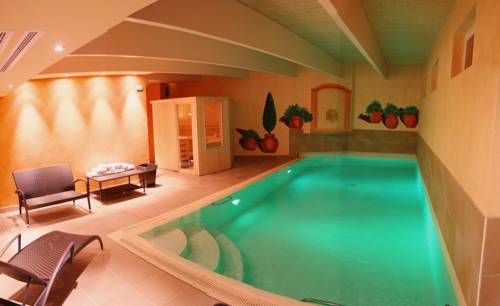 Hotel Bristol : Hotel near Brognard