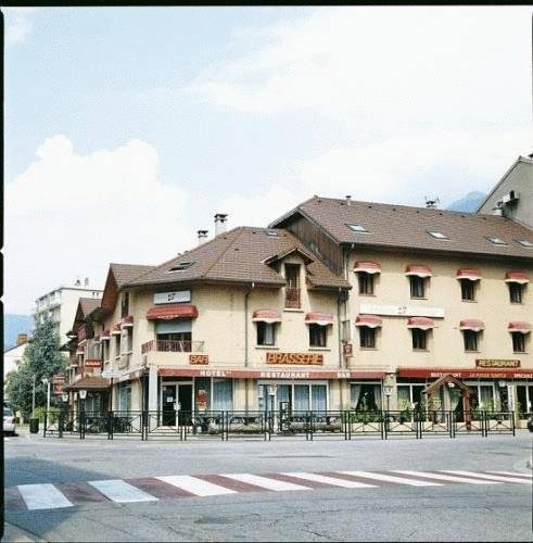 Hôtel De Savoie : Hotel near Savoie