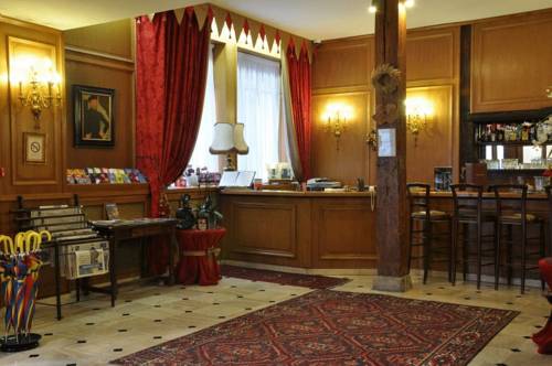 Grand Hôtel Dechampaigne : Hotel near Paris