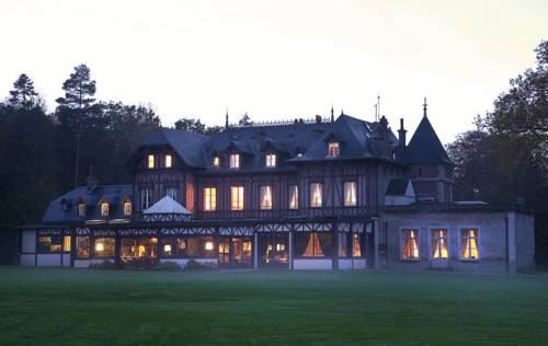 Le Pavillon De Gouffern : Hotel near Orgères