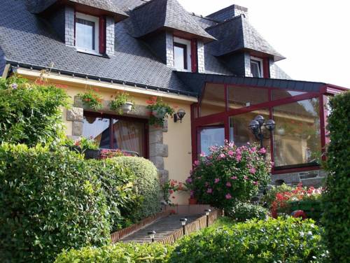 Les Chambres De La Vallée Du Blavet : Bed and Breakfast near Plouray
