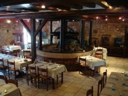 Auberge des Vieux Moulins Banaux : Hotel near Courtaoult