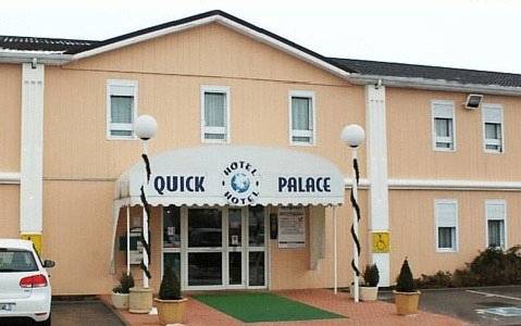Hotel Quick Palace Nancy : Hotel near Belleau