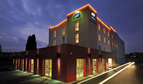 Ace Hotel Chu Estaing : Hotel near Clermont-Ferrand