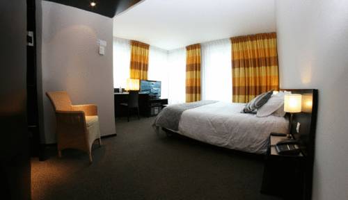 Hôtel De La Paix : Hotel near La Roche-Maurice