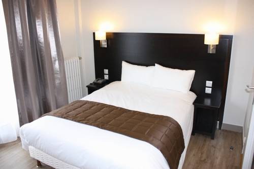 Hôtel Des Quatrans : Hotel near Caen