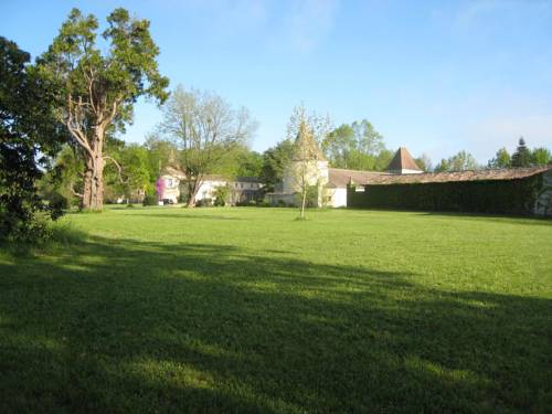 Chateau De Puyrigaud : Bed and Breakfast near Rouffignac