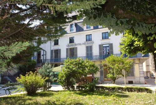 Logis Grand Hôtel Des Bains : Hotel near Aresches