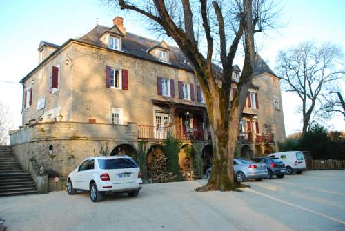 Logis Auberge Le Voutenay : Hotel near Arcy-sur-Cure