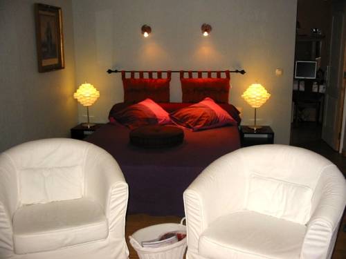 Propriété Toutoune : Bed and Breakfast near Saint-Clément-de-Rivière
