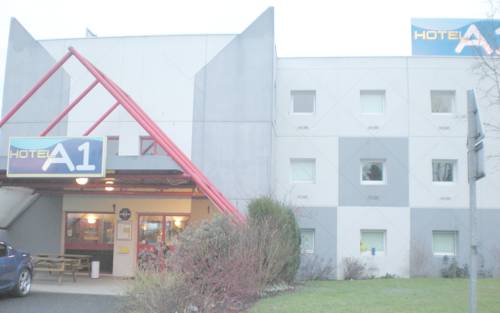 A1Hotel : Hotel near Hyencourt-le-Grand
