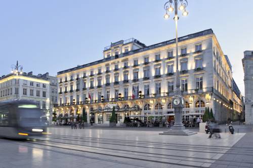 Grand Hotel de Bordeaux & Spa : Hotel near Aquitaine