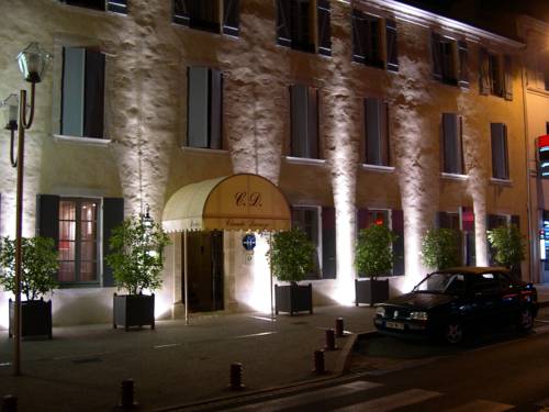 Hotel Claude Darroze : Hotel near Gironde