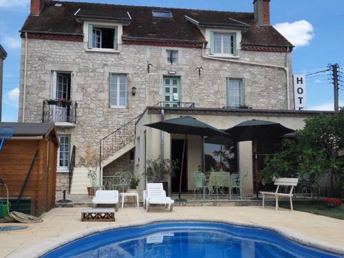 Hôtel Du Puy D'alon : Hotel near Orliaguet
