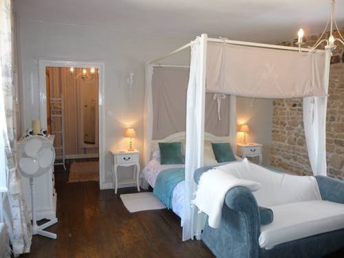 La Vieille Cure : Guest accommodation near Romagne