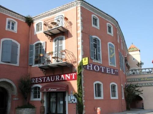Logis Hotel le Prieuré : Hotel near Pierrelatte