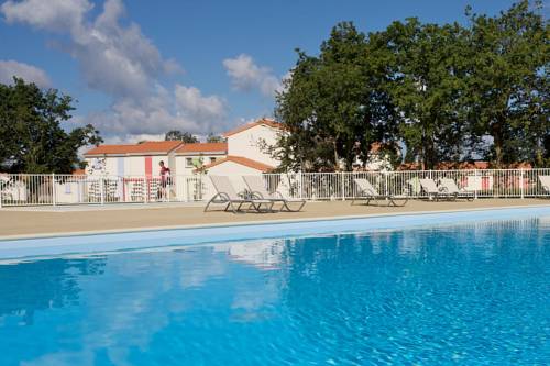 Lagrange Confort+ Kid Le Village De La Mer : Residence near Jard-sur-Mer
