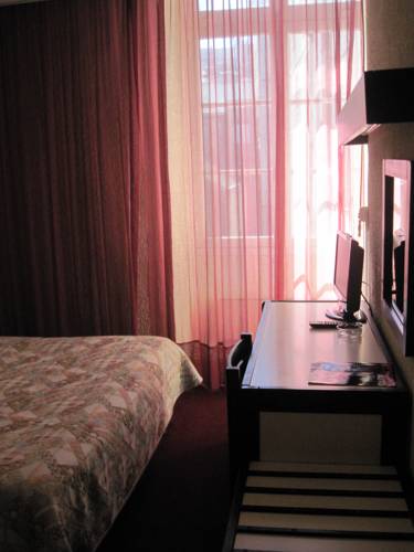 Hotel Des 3 Marchands : Hotel near Loire-Atlantique