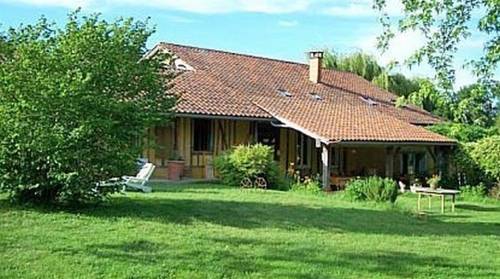 Domaine à Marmande : Bed and Breakfast near Escanecrabe