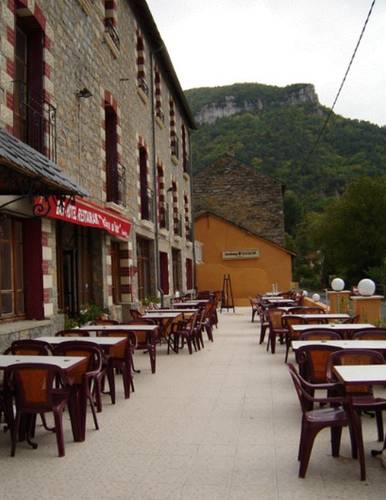 Hôtel Restaurant des Gorges au Viaduc : Hotel near La Canourgue