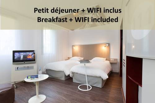 ibis Styles Lille Aéroport : Hotel near Mérignies