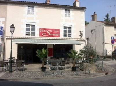 Bistro des Saveurs : Hotel near Romagne