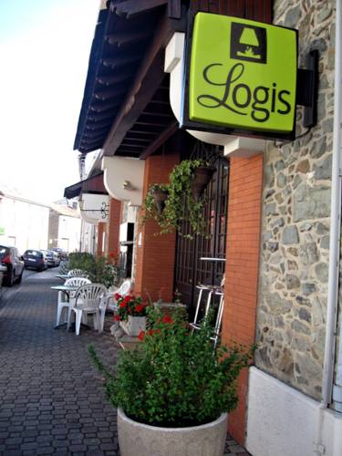 Au Bon Accueil : Hotel near Laval-Roquecezière