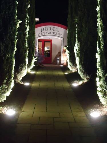 Hôtel Balladins Lyon Est : Hotel near Vaulx-Milieu